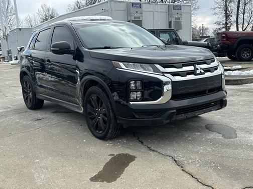2023 Mitsubishi Outlander Sport SE