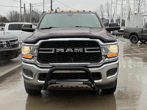 2020 RAM 2500 Tradesman Crew Cab 4x4 6'4' Box
