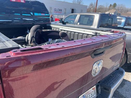 2020 RAM 2500 Tradesman Crew Cab 4x4 6'4' Box