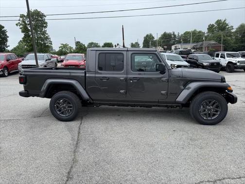 2025 Jeep Gladiator Sport S
