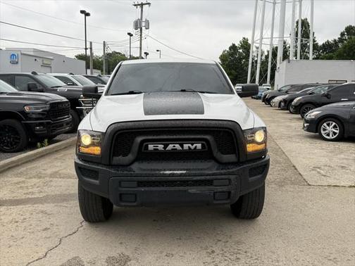 2021 RAM 1500 Classic Warlock Crew Cab 4x4 5'7' Box