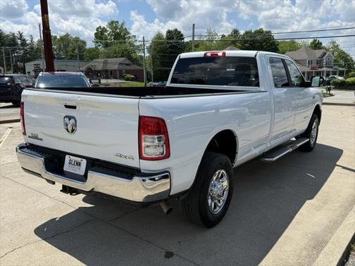 2022 RAM 2500 Big Horn Crew Cab 4x4 8' Box