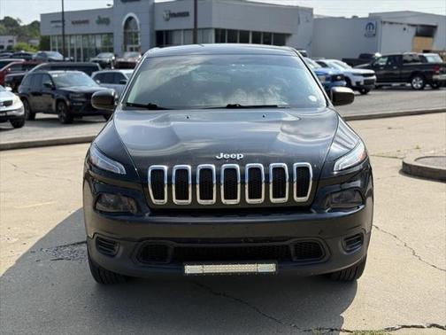 2017 Jeep Cherokee Sport