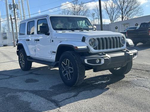 2026 Jeep Wrangler 4-Door Sahara 4x4