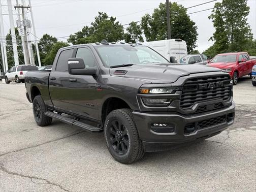2025 RAM 2500 Big Horn Crew Cab 4x4 6'4' Box