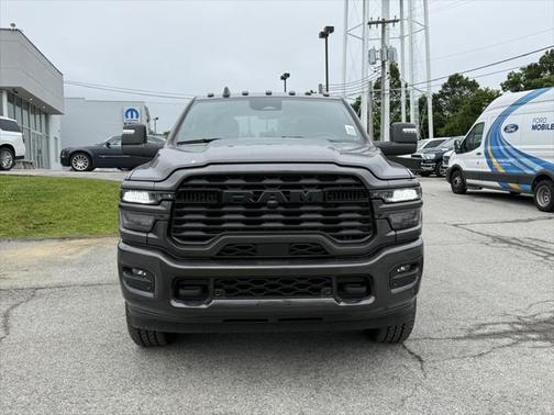 2025 RAM 2500 Big Horn Crew Cab 4x4 6'4' Box