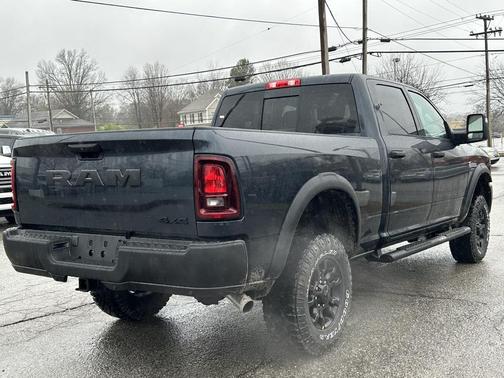 2026 RAM 2500 Tradesman Crew Cab 4x4 6'4' Box