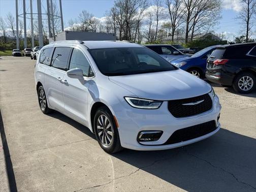 2021 Chrysler Pacifica Hybrid Touring L