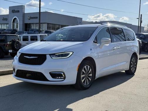 2021 Chrysler Pacifica Hybrid Touring L