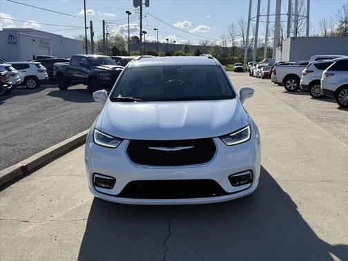2021 Chrysler Pacifica Hybrid Touring L