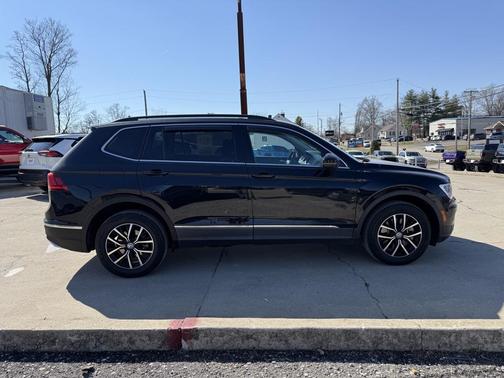 2021 Volkswagen Tiguan 2.0T SE 4MOTION