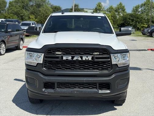 2021 RAM 2500 Tradesman Crew Cab 4x4 6'4' Box