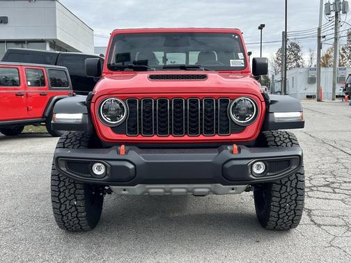 2026 Jeep Gladiator Mojave 4x4