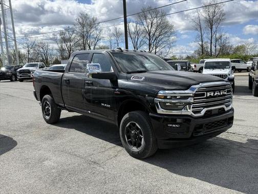 2025 RAM 2500 Laramie Crew Cab 4x4 6'4' Box