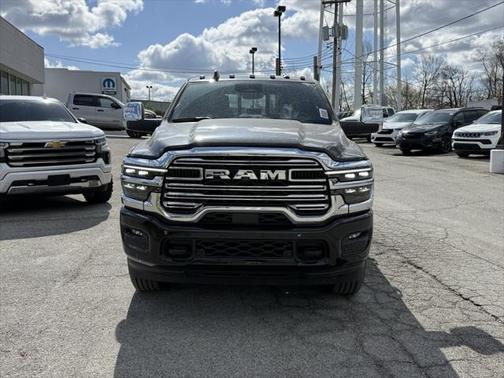 2025 RAM 2500 Laramie Crew Cab 4x4 6'4' Box