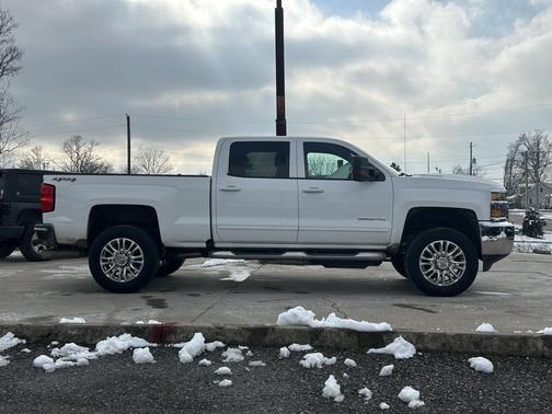 2017 Chevrolet Silverado 2500 LT