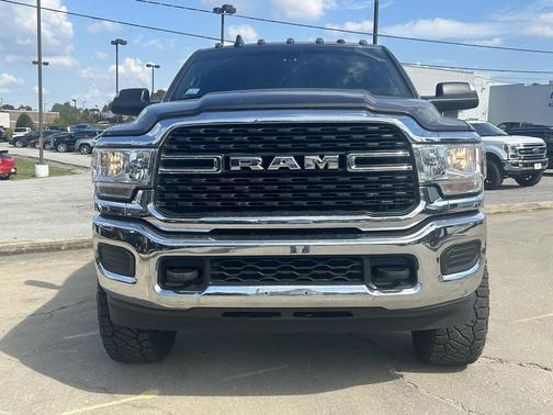 2022 RAM 2500 Big Horn Crew Cab 4x4 6'4' Box