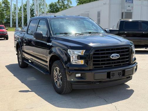 Shadow Black 2017 Ford F-150 XLT