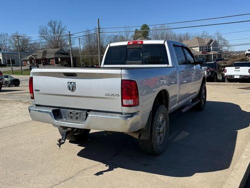 2018 RAM 2500 SLT Crew Cab 4x4 6'4' Box