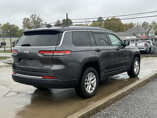 2022 Jeep Grand Cherokee L Laredo