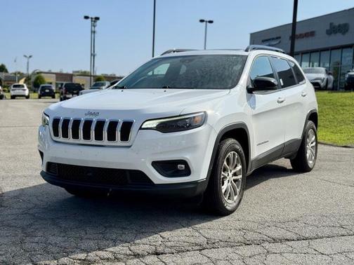 2022 Jeep Cherokee Latitude Lux