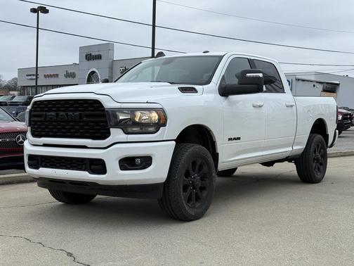 2024 RAM 2500 Big Horn Crew Cab 4x4 6'4' Box