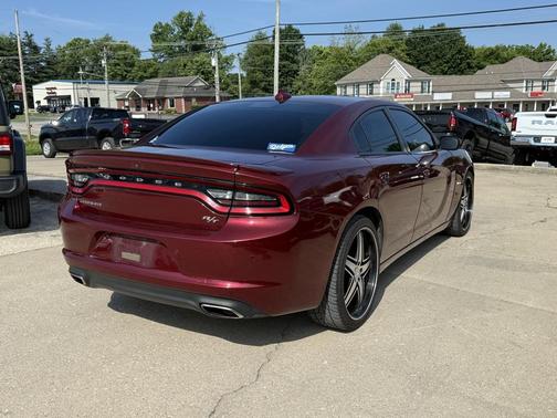 2018 Dodge Charger R/T