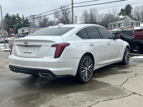 2025 Cadillac CT5 Premium Luxury