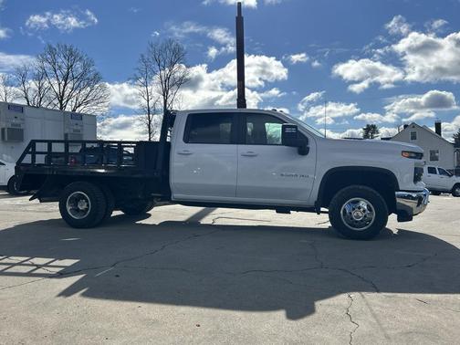 2024 Chevrolet Silverado 3500 LT