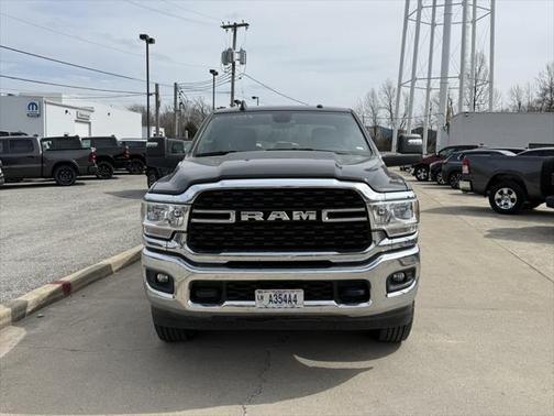 2023 RAM 2500 Big Horn Crew Cab 4x4 6'4' Box