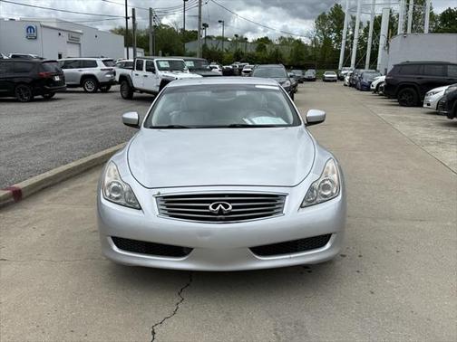 2009 INFINITI G37 Base