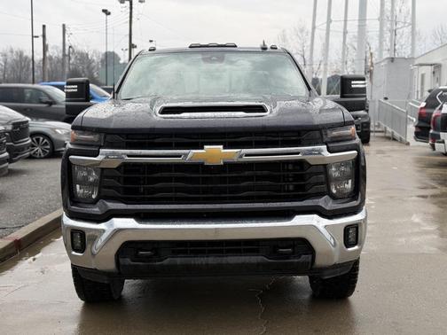 2024 Chevrolet Silverado 2500 LT