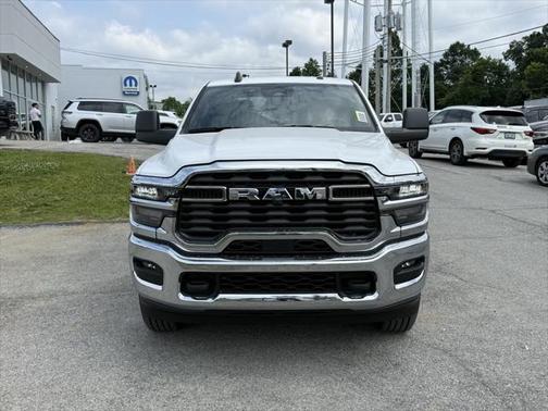2025 RAM 2500 Tradesman Crew Cab 4x4 6'4' Box