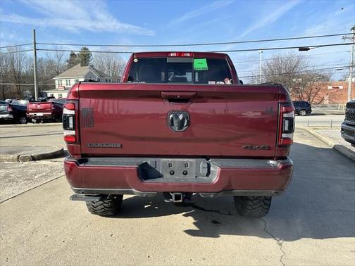 2022 RAM 2500 Laramie Crew Cab 4x4 6'4' Box