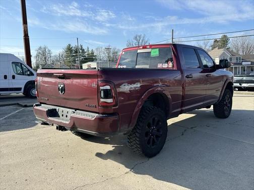 2022 RAM 2500 Laramie Crew Cab 4x4 6'4' Box