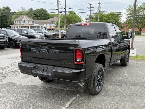 2025 RAM 2500 Big Horn Crew Cab 4x4 6'4' Box
