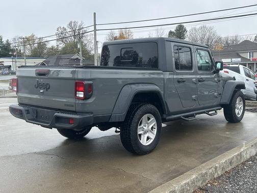 2020 Jeep Gladiator Sport S