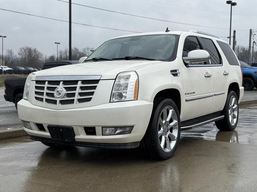2008 Cadillac Escalade Base