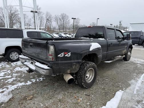2005 Chevrolet Silverado 3500 LT Crew Cab