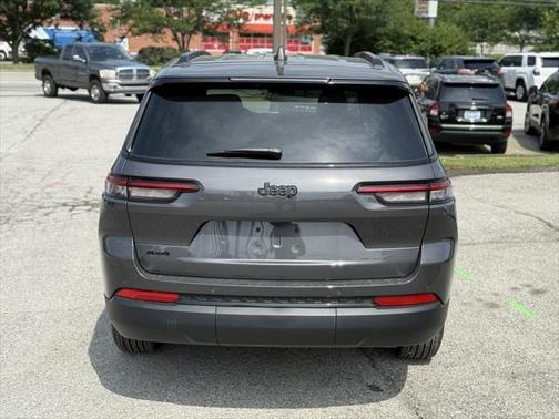 2025 Jeep Grand Cherokee L Altitude