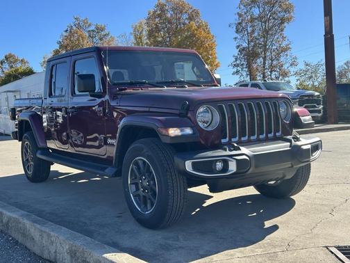 2021 Jeep Gladiator Overland
