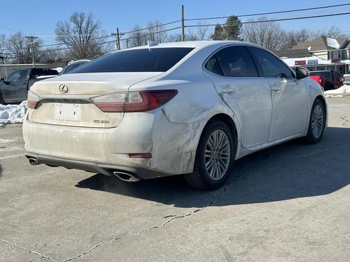2018 Lexus ES 350 Base