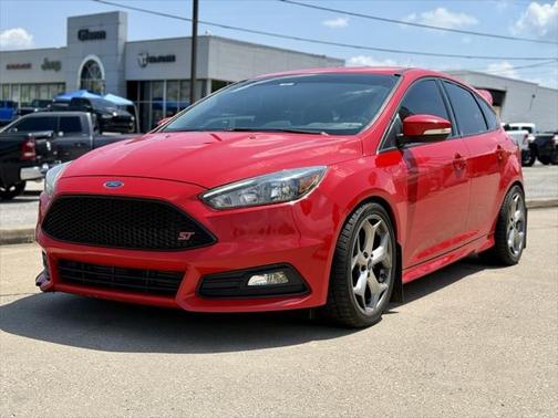 2016 Ford Focus ST ST