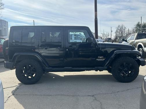 2013 Jeep Wrangler Unlimited Sahara