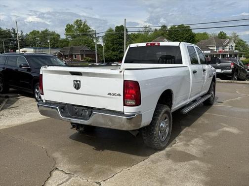 2018 RAM 2500 Tradesman Crew Cab 4x4 8' Box