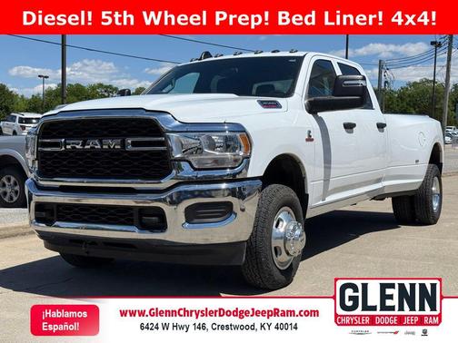 Bright White Clearcoat 2023 RAM 3500 Tradesman Crew Cab 4x4 8' Box