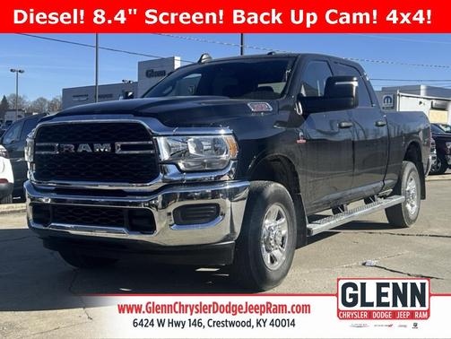 2023 RAM 3500 Tradesman Crew Cab 4x4 6'4' Box