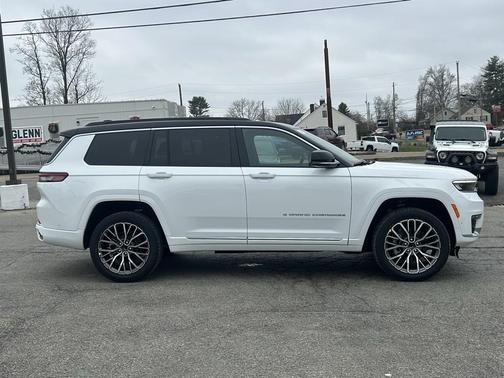 2025 Jeep Grand Cherokee L Summit Reserve