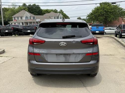 2020 Hyundai TUCSON SE