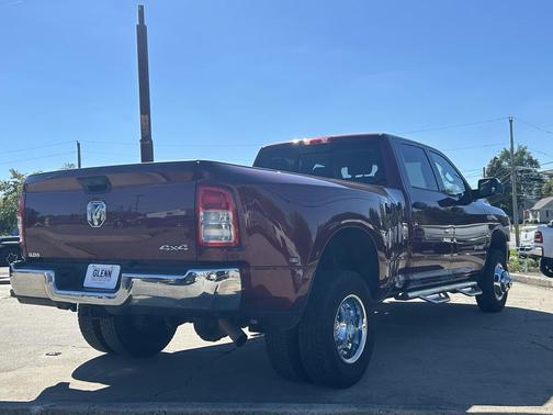 2020 RAM 3500 Tradesman Crew Cab 4x4 8' Box